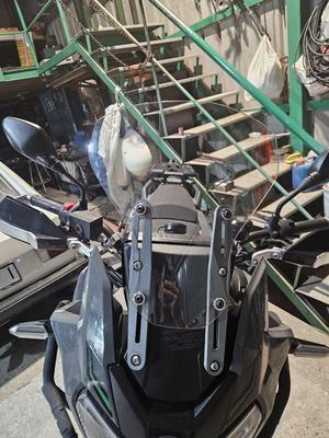 Cúpula regulable para Rieju Aventura 500