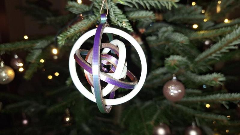 Gyroscopic Christmas Ornament - Dual Extrusion for Dual Printer
