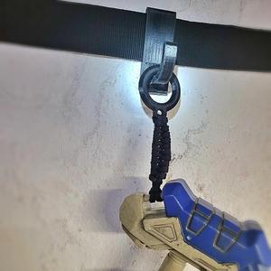 Belt-Mounted Rifle Hanger