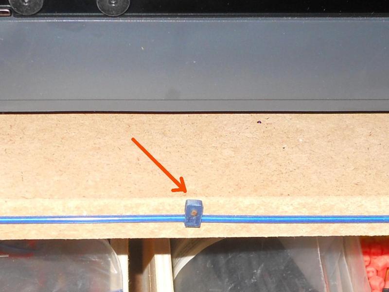 Clips For Electroluminescent (Neon) Wires