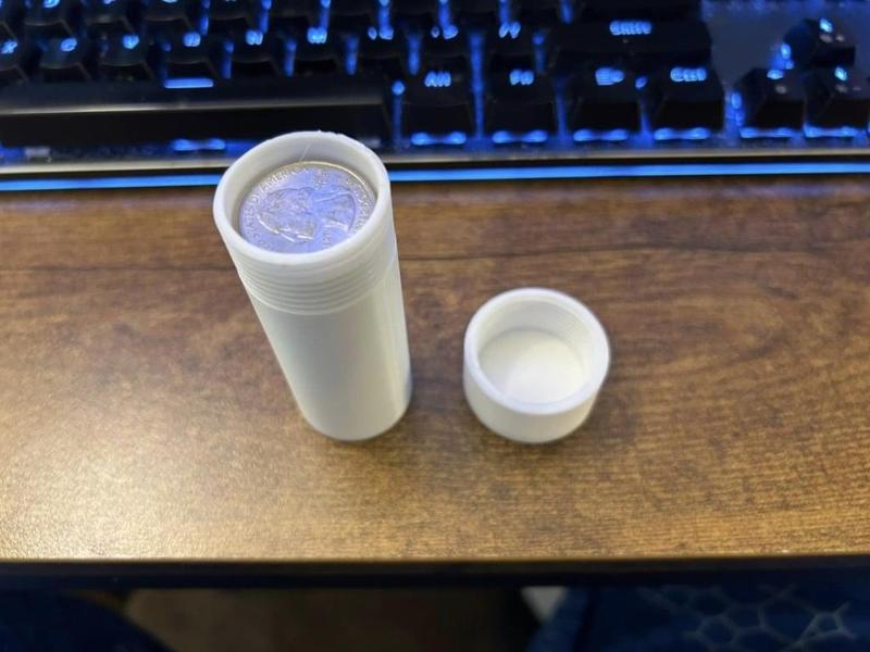 US Quarters Tube with threaded cap