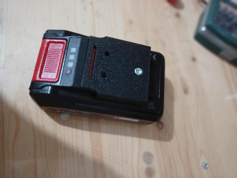 Einhell Power Output Adapter