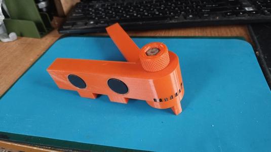 Saw guide, magnetic, 12 angles, step 15 degree