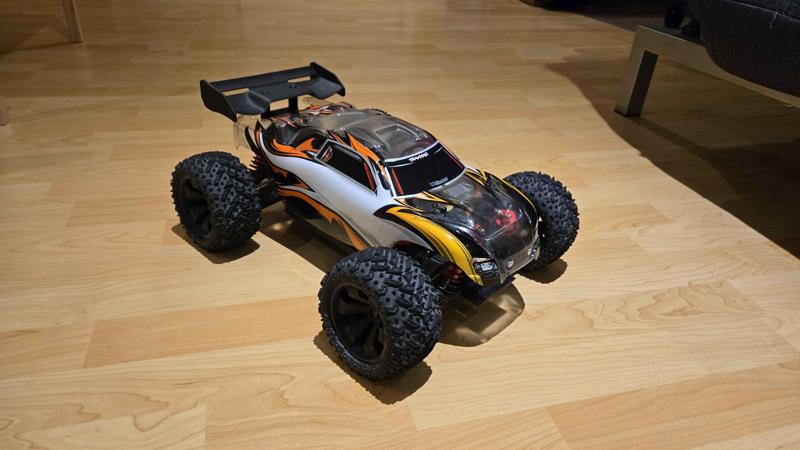 RUDE - indestructible RC truggy basher 1/10 car [v1.1]