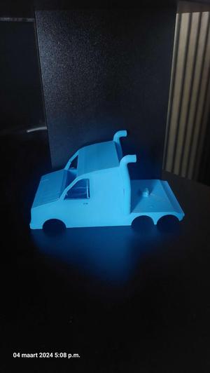 Truck without wheels