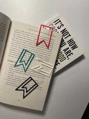 Bookmark or paperclip