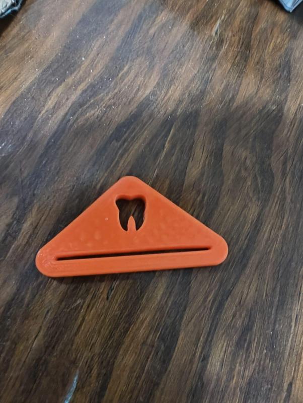 Toothpaste removal tool