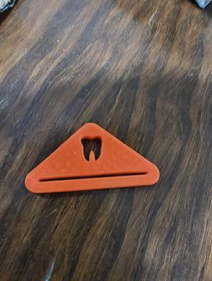 Toothpaste removal tool