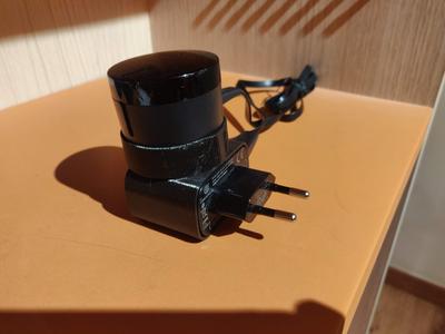 Plug mount for Broadlink RM4 Mini