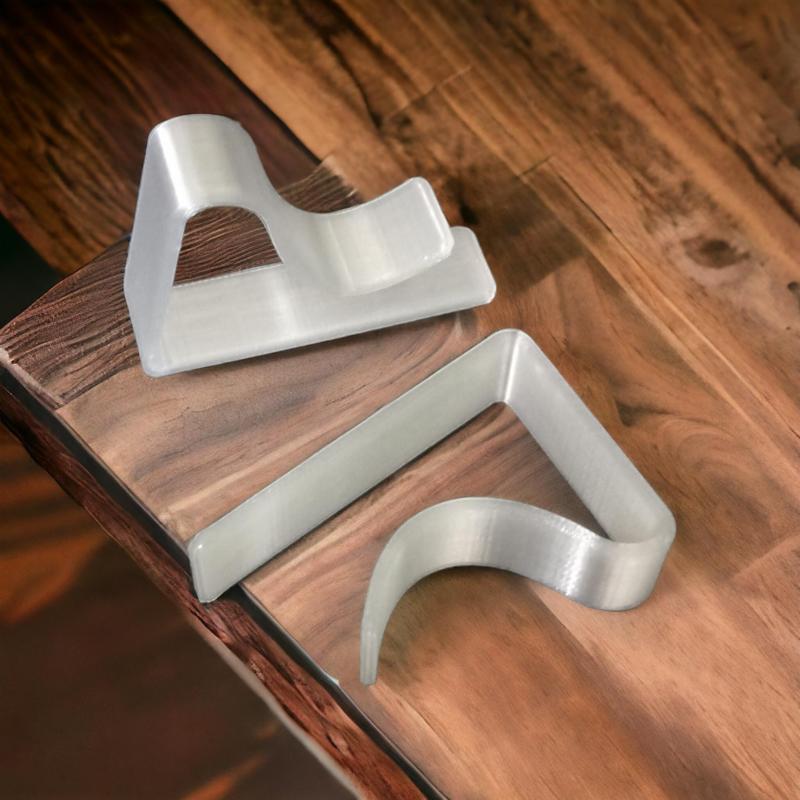 simple tablecloth clamp