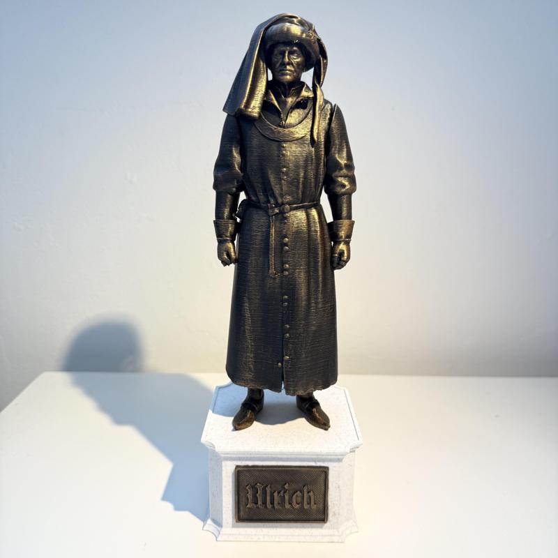 Chamberlain Ulrich - Kingdom Come: Deliverance statue