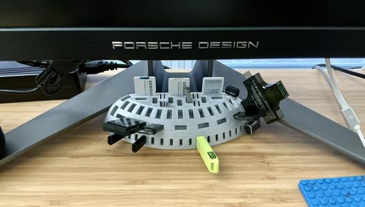 large desk usb holder - quarter circle