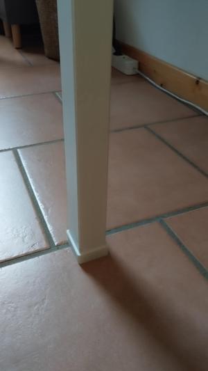 Réhausse pied bureau IKEA HEMNES / IKEA HEMNES desk leg raiser