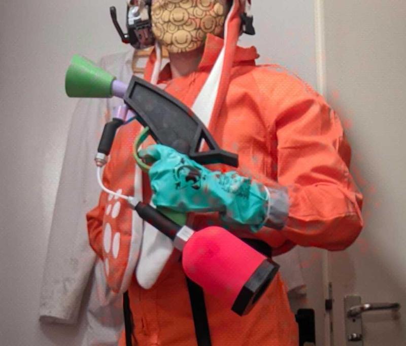 Splat Dualies (as seen in game!)