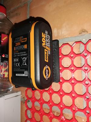 Worx Accu holder adapted for multiboard
