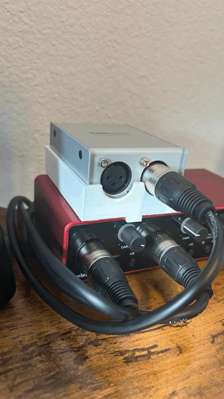 Preamp Mount for Scarlett 2i2