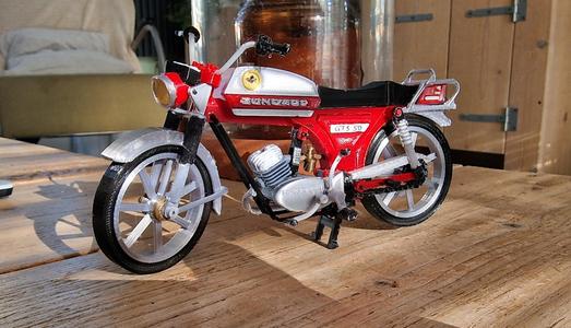 Zundapp KS(GTS)50 Breiband year1981 Designer Ed van der Heijden.