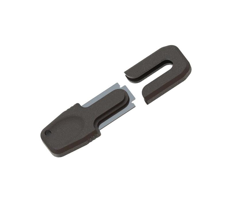 Razor blade keychain