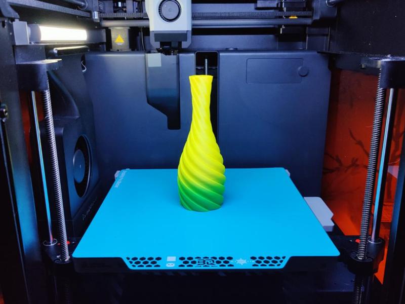 Small decorative vase 