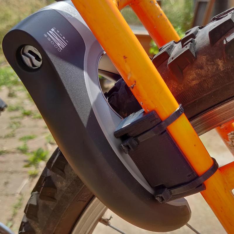 Bicycle frame mount for AXA Victory