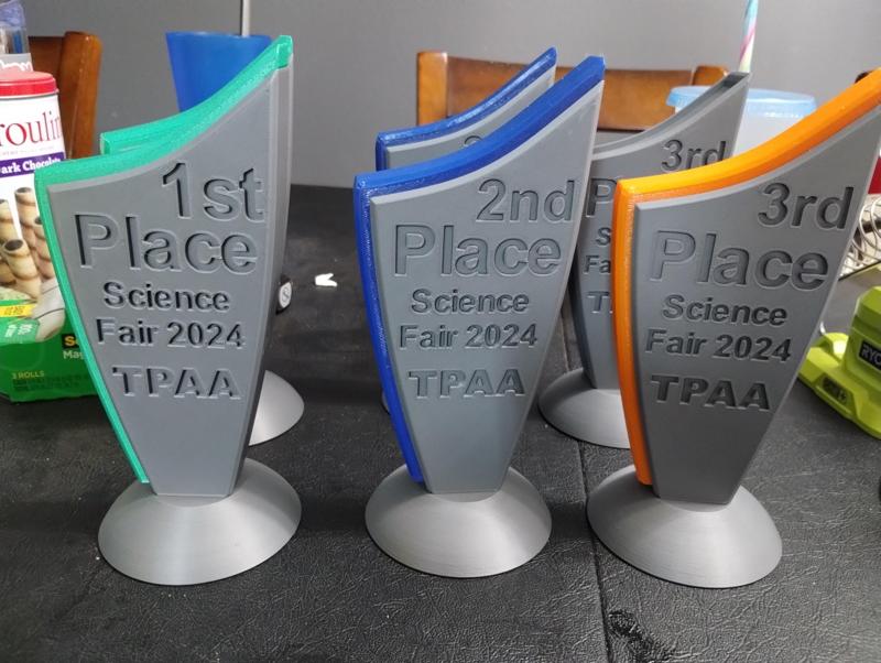 Prusa trophy w/hardware.