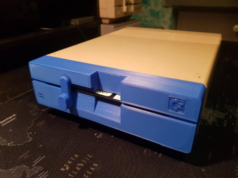 Commodore 1541-II drive DS-50F front and lid