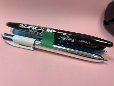 SIMPLE PEN ORGINIZER FOR THICK PENS