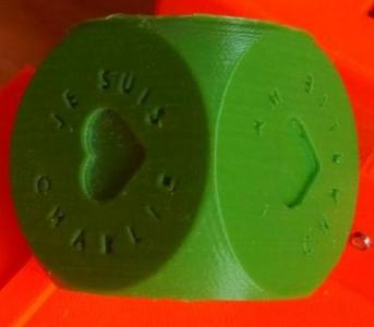 Dé_multilangue_jesuischarlie