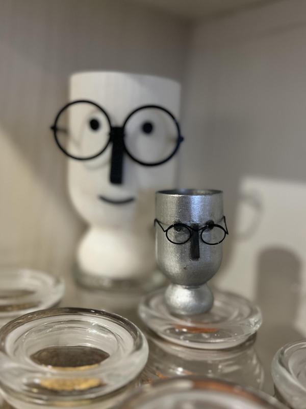 Visionary Vessel: The Empty Head Pot with Eyeglasses