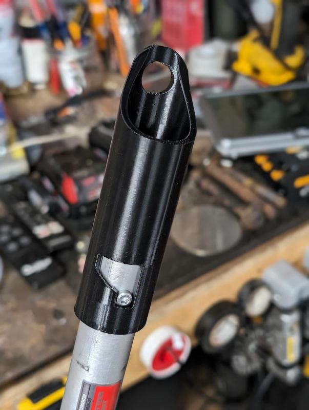 Milwaukee Quik-loc Attachment Hanger