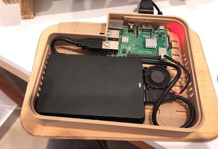 Raspberry Pi 3 NAS case