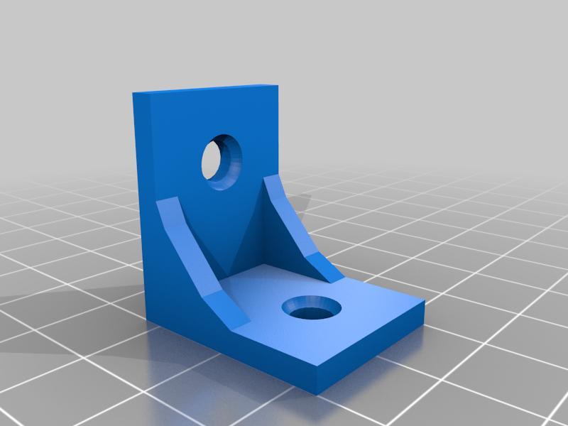 small corner bracket/brace 