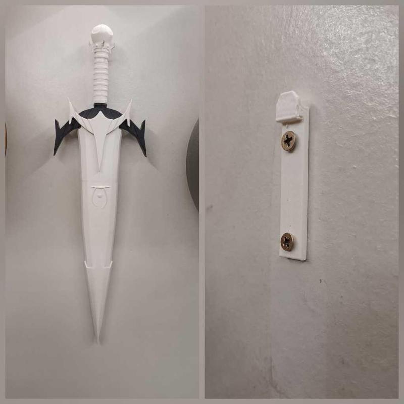 Mehrunes' Razor Wall Hanger