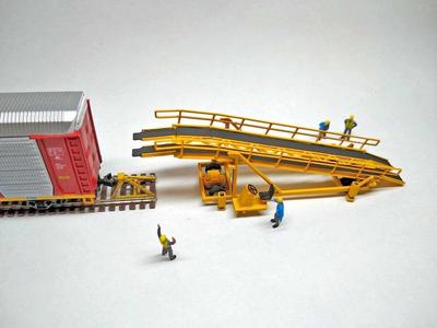 N Scale Auto Car Loading Ramp