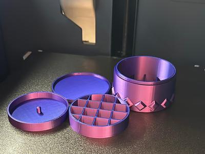 Small jewelry travel box