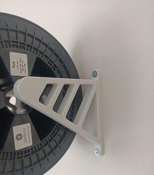 Wall mounted spool holder for 3kg flament spools