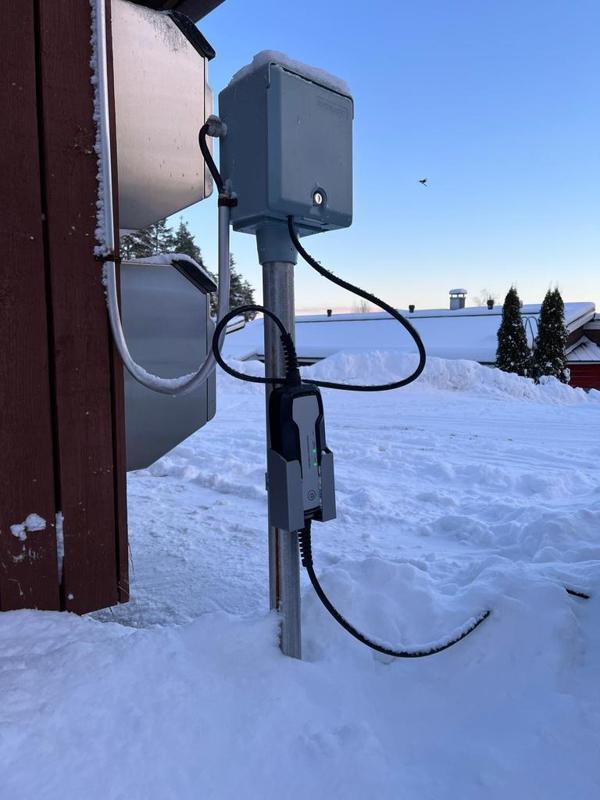 Charger mount for Deltaco e-Charge EV-1225