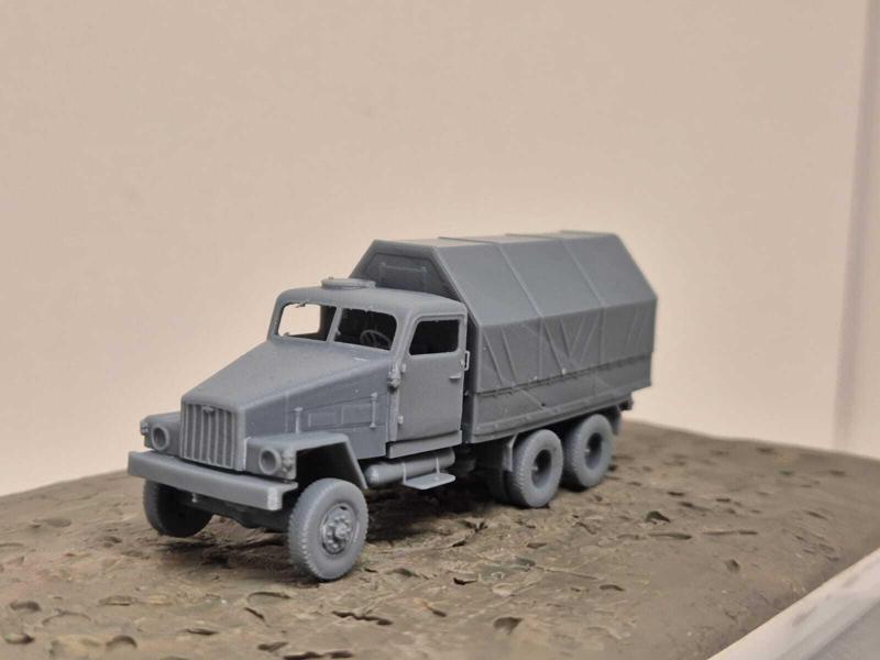 IFA G5 flatbed Type02 with tarpaulin body