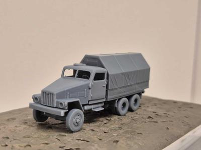 IFA G5 flatbed Type02 with tarpaulin body