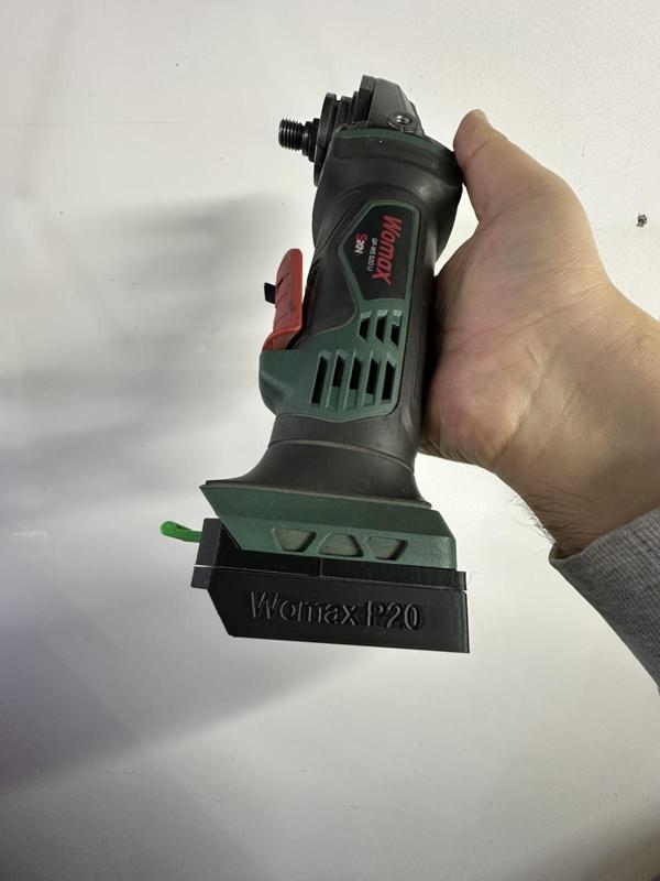 WOMAX P20 BATTERY ON WOMAX S20 TOOLS