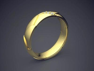 Classic Golden Engagement Ring With Layering and Diamond Details