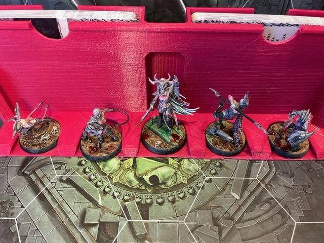 HOLDER FOR GRYSELLE´S ARENAI, WAR HAMMER UNDERWORLDS, GNARLWOOD WU