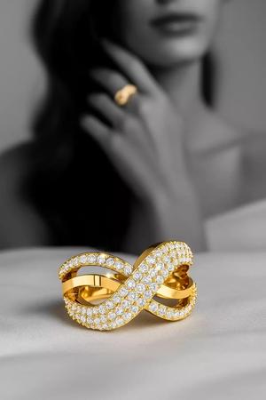 Golden Infinity Luxe Ring