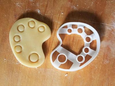 Painting palette cookie cutter