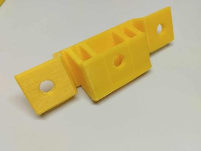 Renault Super 5 bumper mount