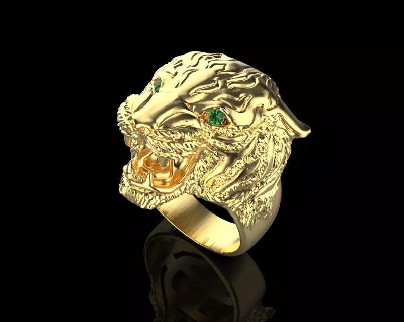 Tiger head ring with gemstones