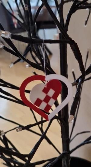 Christmas heart v2