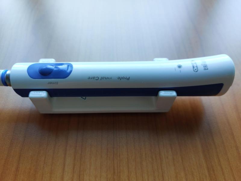 Holder for Oral-B Professional Care 500 / 600