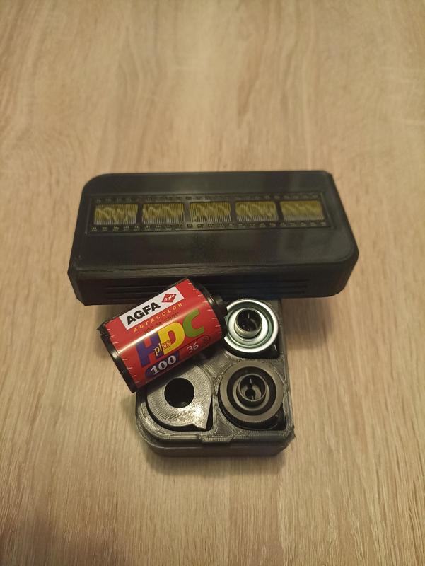 FilmBox 8x35mm