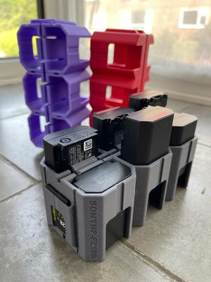 6x Sony NP-FZ100 Battery & Dual SD Card Holder